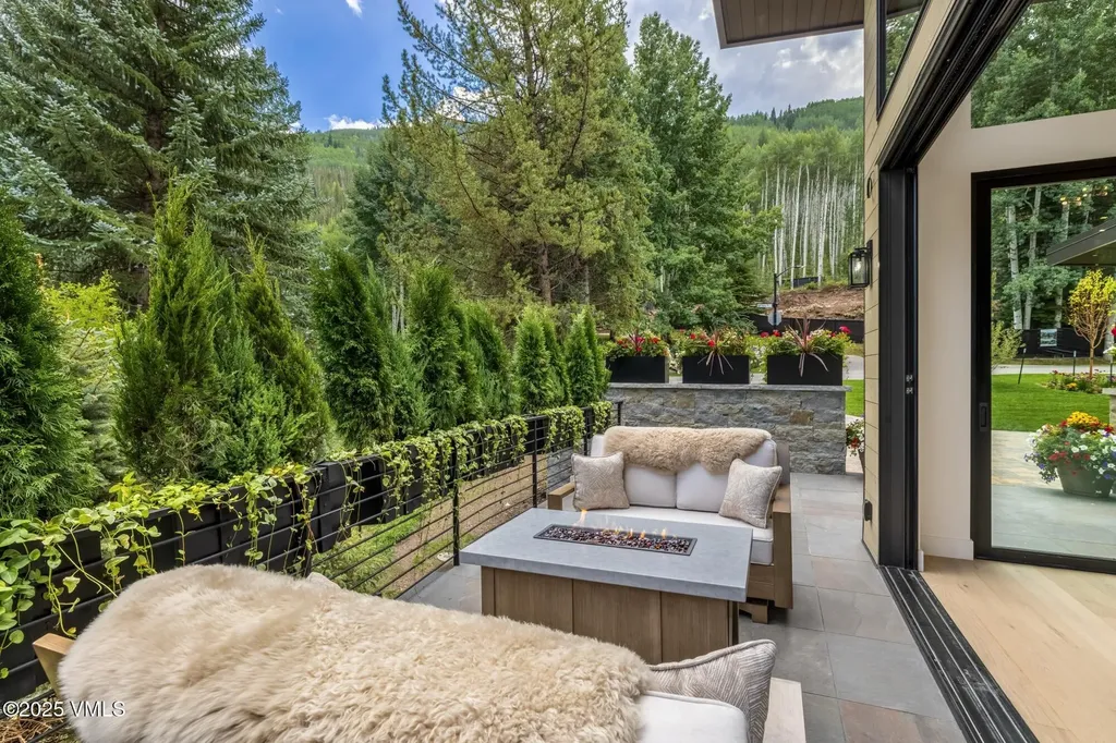 1489 Vail Valley Drive Vail CO 81657