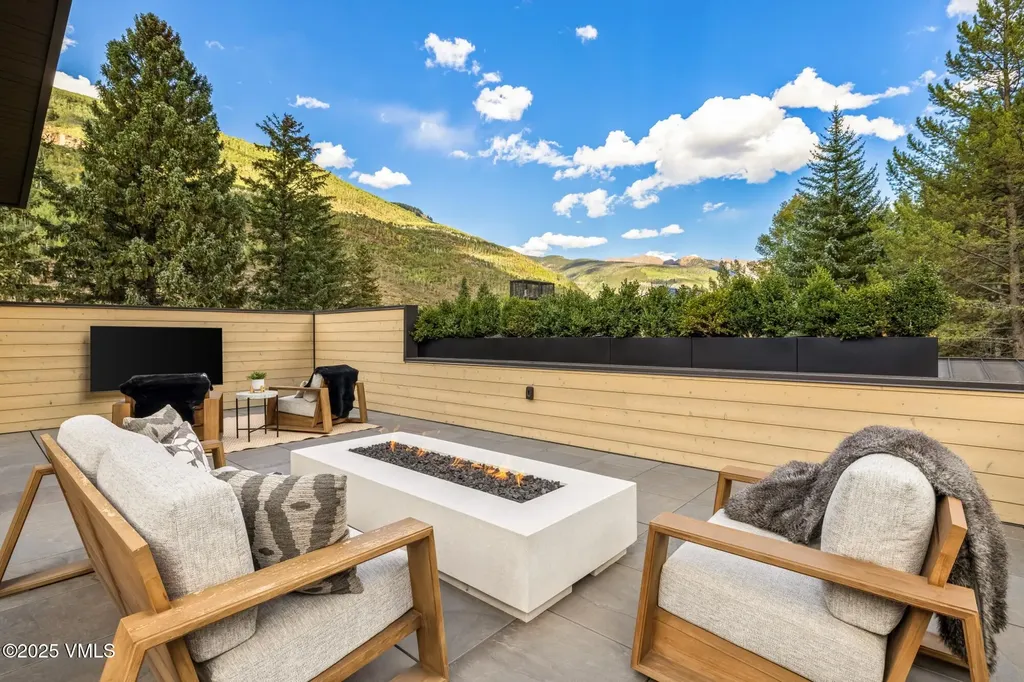 1487 Vail Valley Drive Vail CO 81657