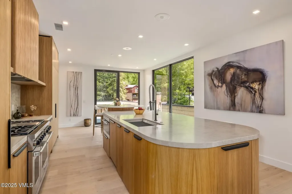 1487 Vail Valley Drive Vail CO 81657