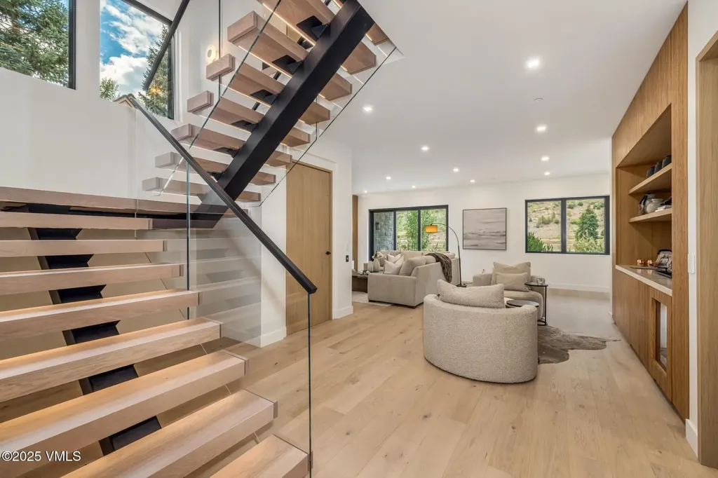 1487 Vail Valley Drive Vail CO 81657