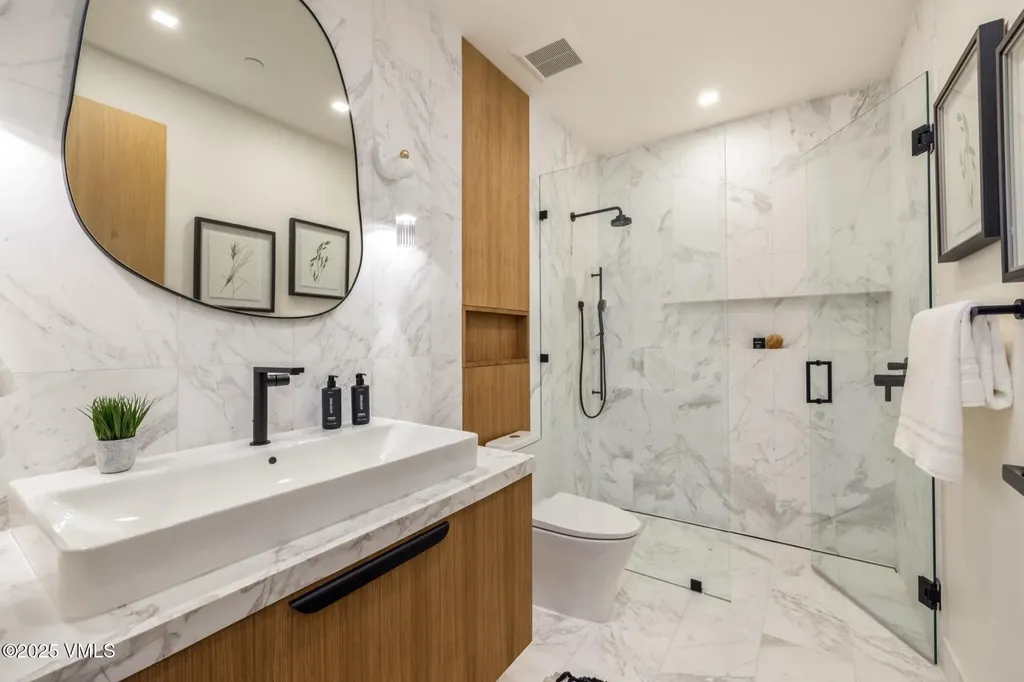 1487 Vail Valley Drive Vail CO 81657