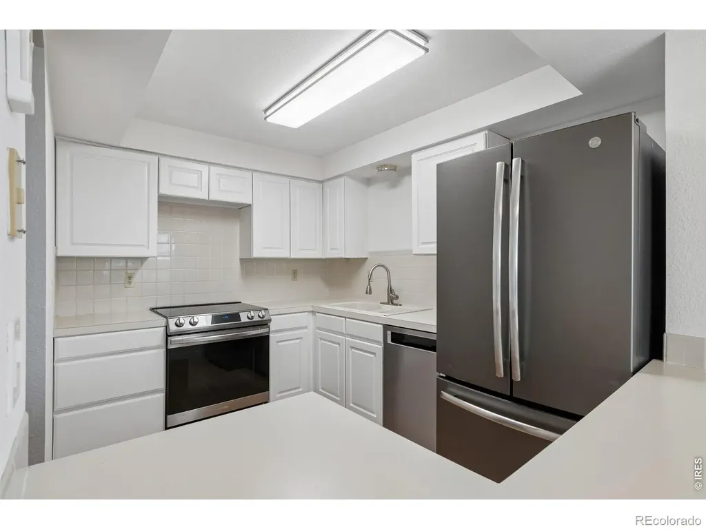 2135 Meadow Court Longmont CO 80501