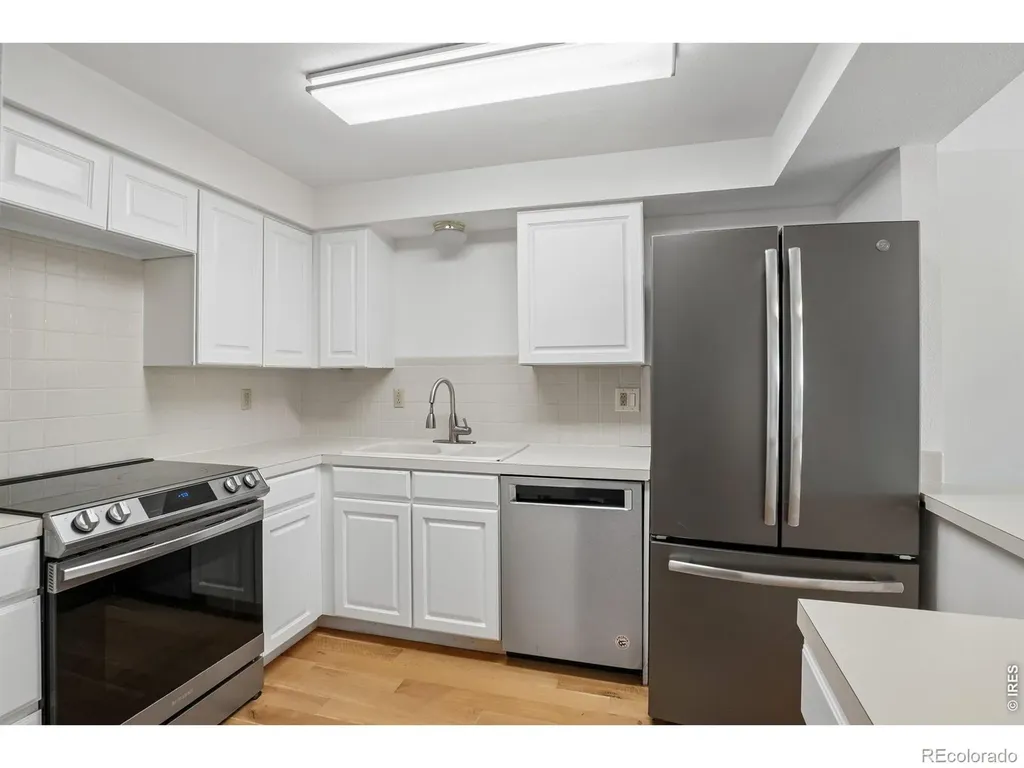 2135 Meadow Court Longmont CO 80501