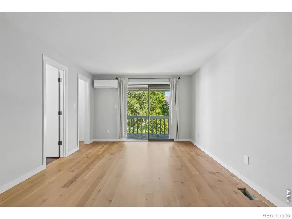 2135 Meadow Court Longmont CO 80501