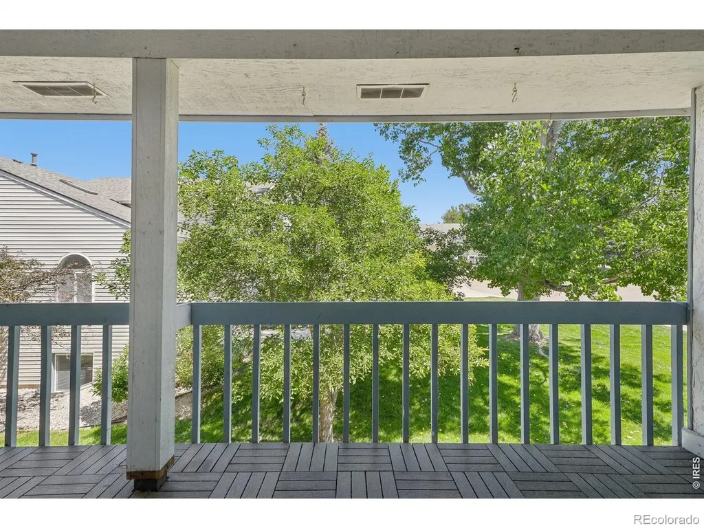 2135 Meadow Court Longmont CO 80501