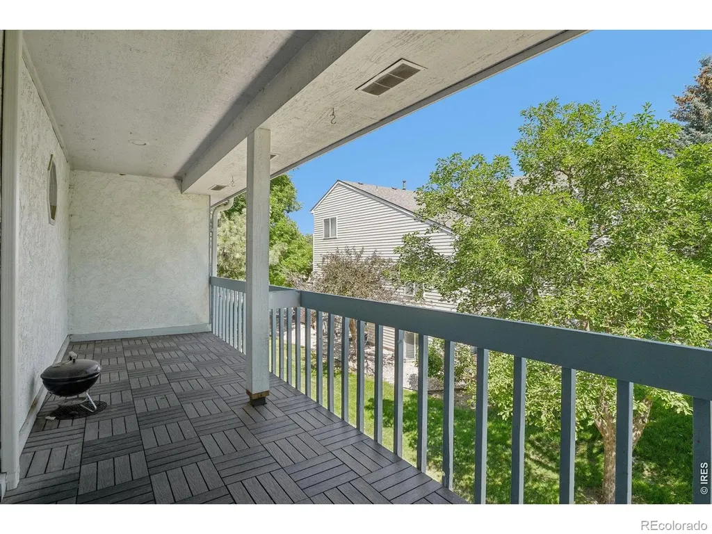 2135 Meadow Court Longmont CO 80501