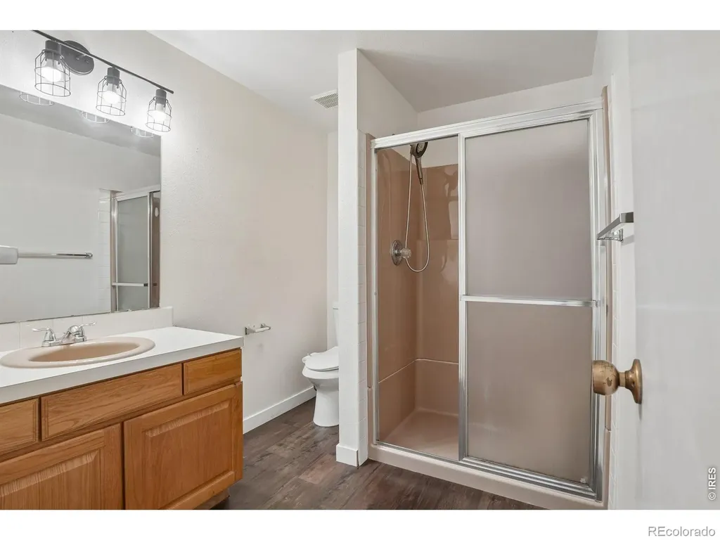 2135 Meadow Court Longmont CO 80501