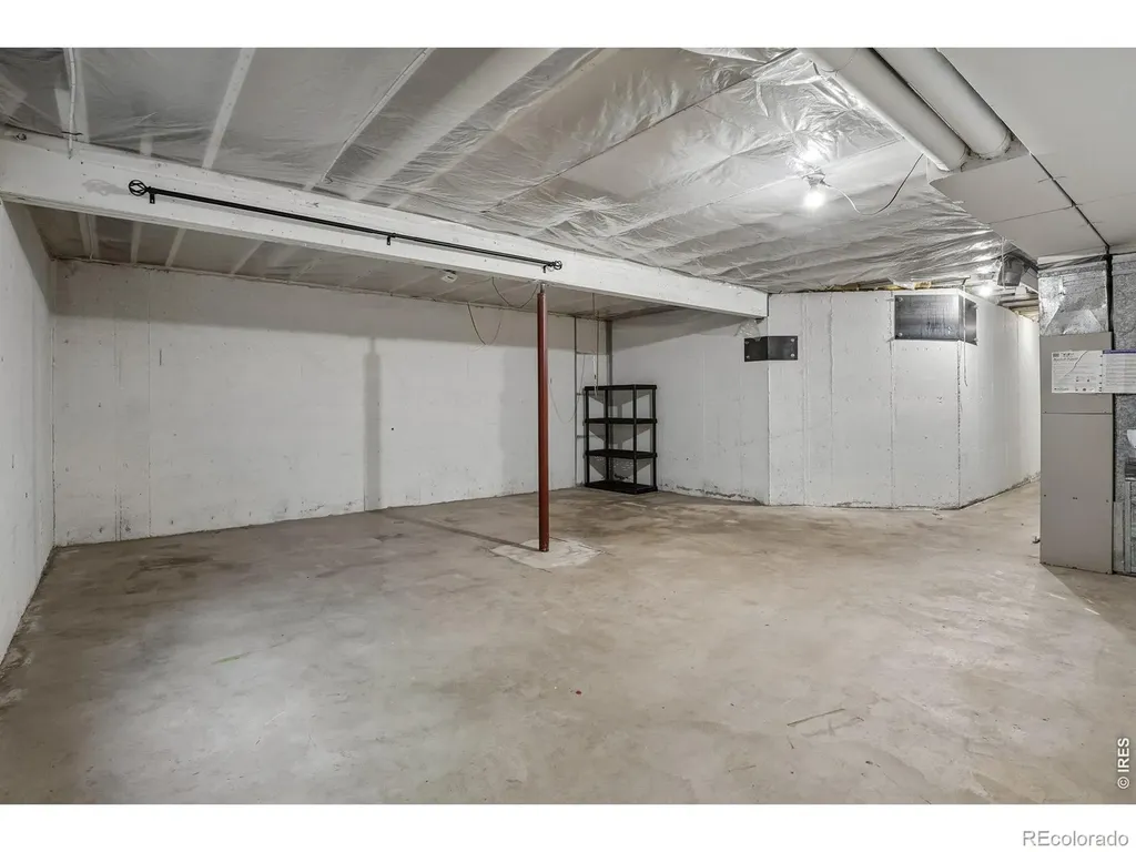 2135 Meadow Court Longmont CO 80501