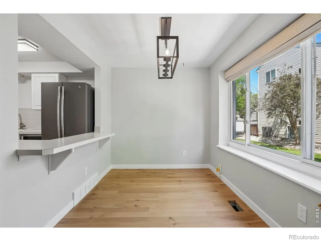 2135 Meadow Court Longmont CO 80501