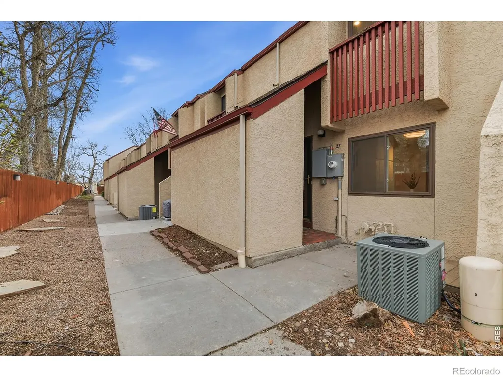 1060 S Parker Road Denver CO 80231
