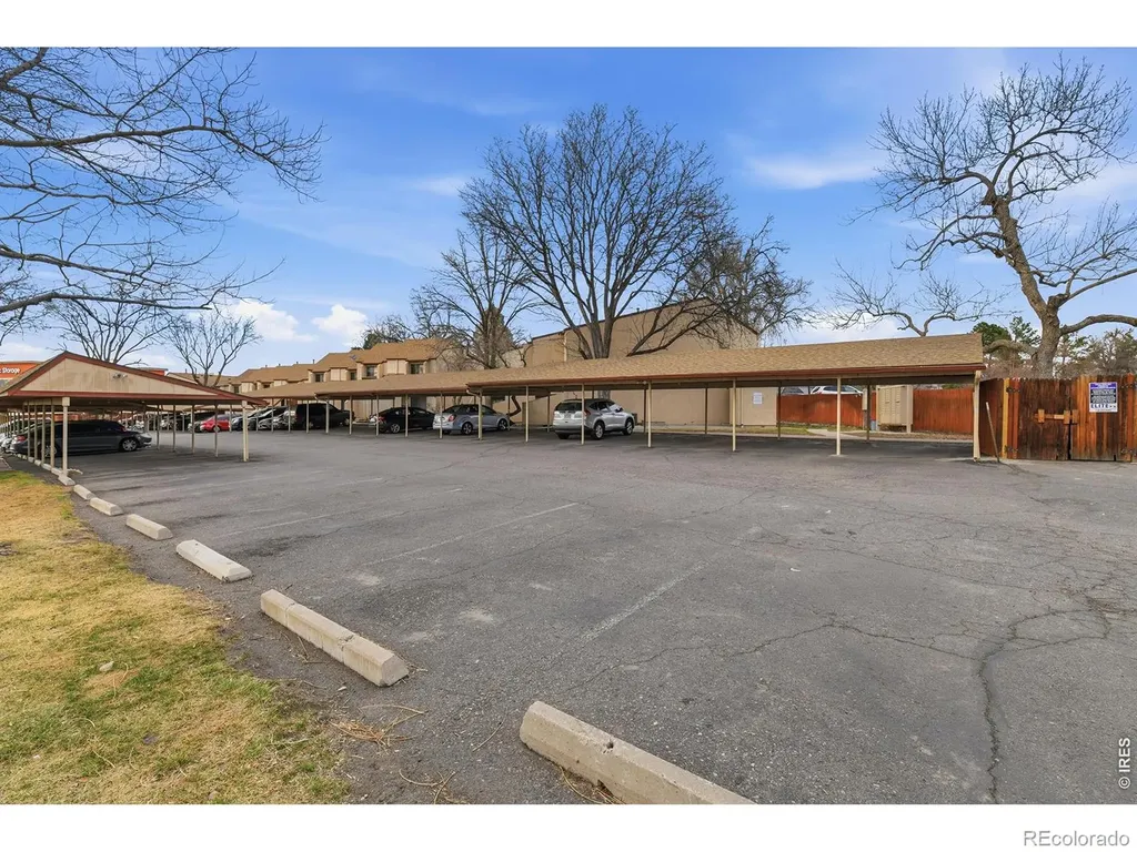 1060 S Parker Road Denver CO 80231