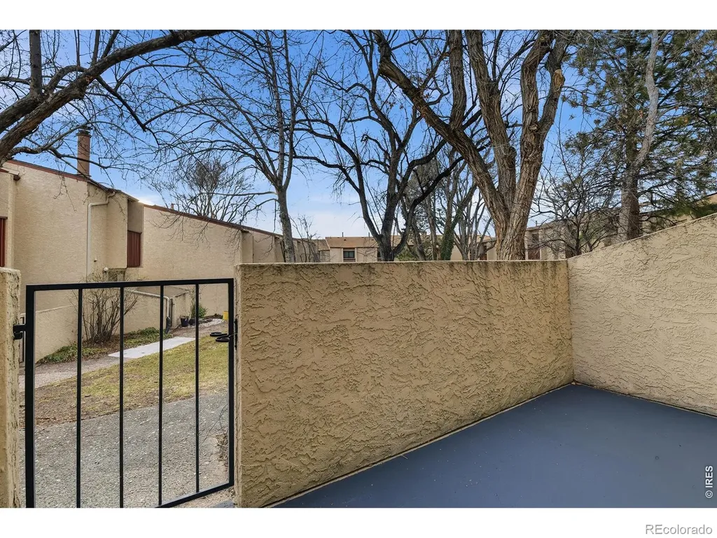 1060 S Parker Road Denver CO 80231