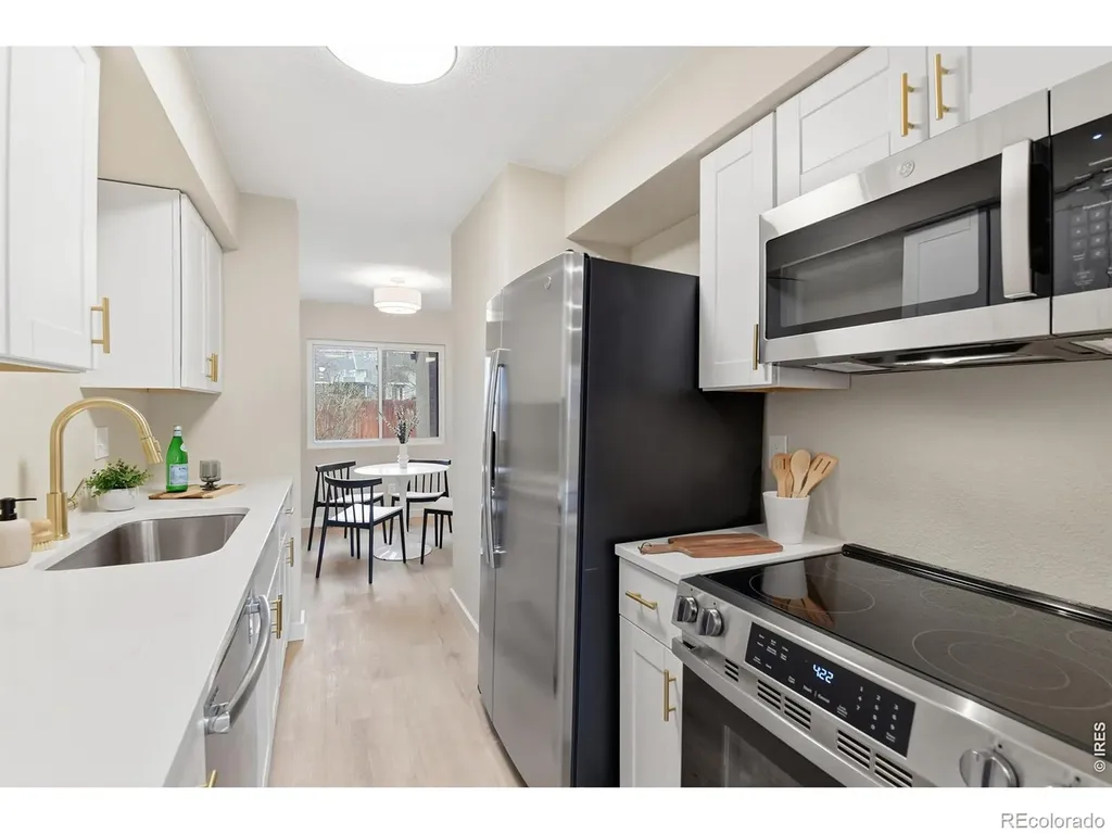 1060 S Parker Road Denver CO 80231