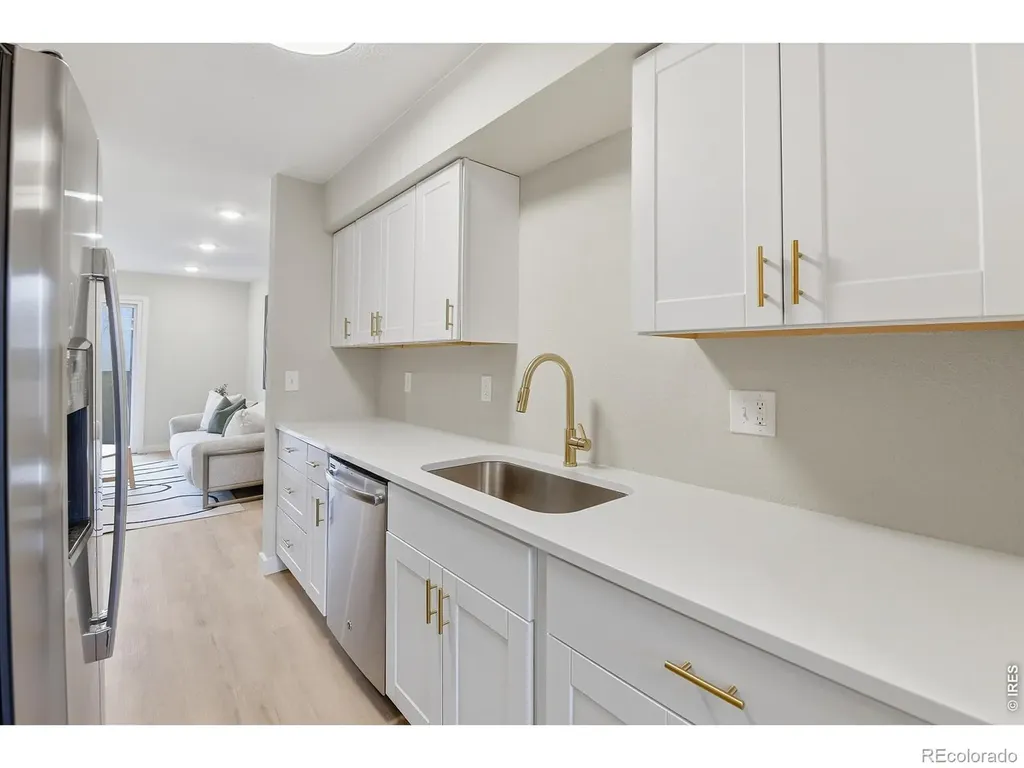 1060 S Parker Road Denver CO 80231