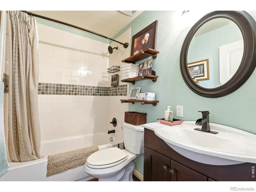 871 Bluebird Lane Lafayette CO 80026