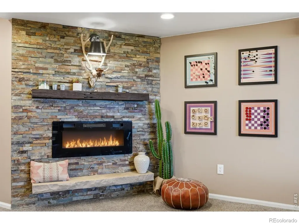 871 Bluebird Lane Lafayette CO 80026