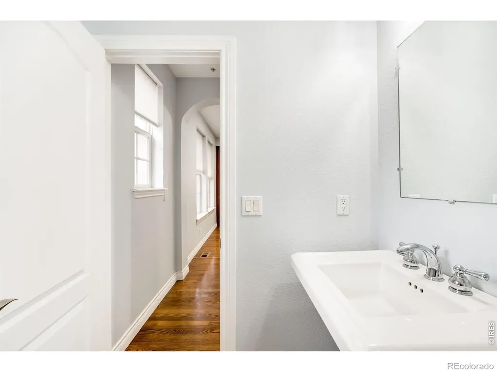 9135 E 29th Place Denver CO 80238