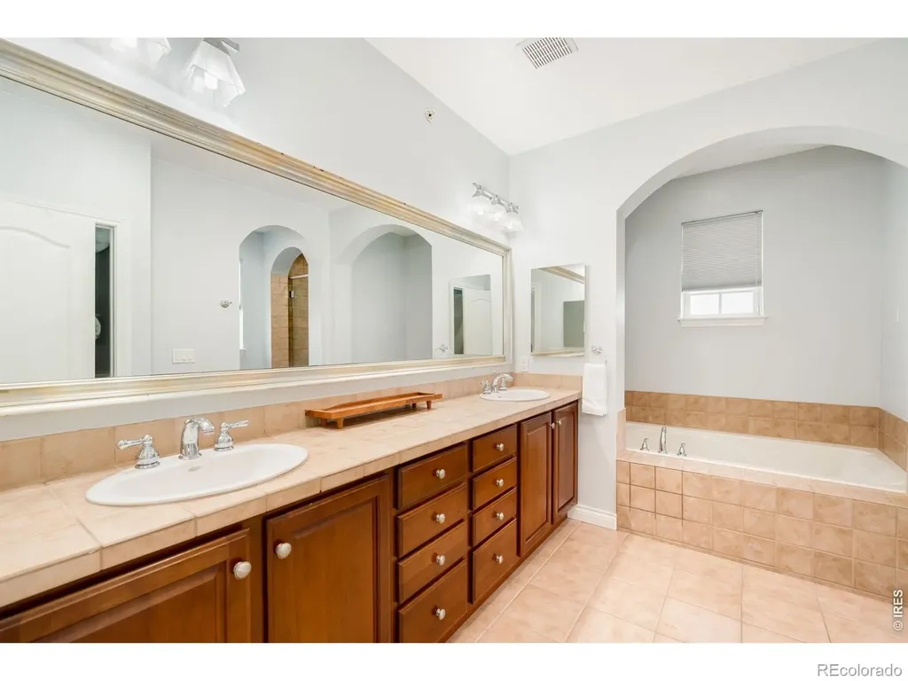 9135 E 29th Place Denver CO 80238