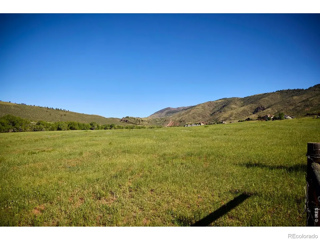 10050 Buckhorn Ridge Way Loveland CO 80538
