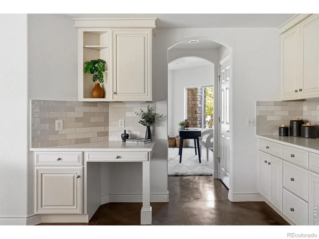 2554 Dutch Court Lafayette CO 80026