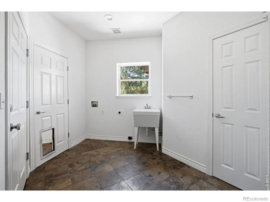 2554 Dutch Court Lafayette CO 80026