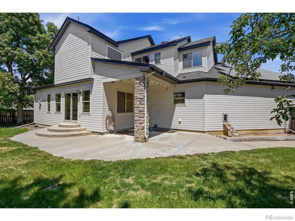 2554 Dutch Court Lafayette CO 80026
