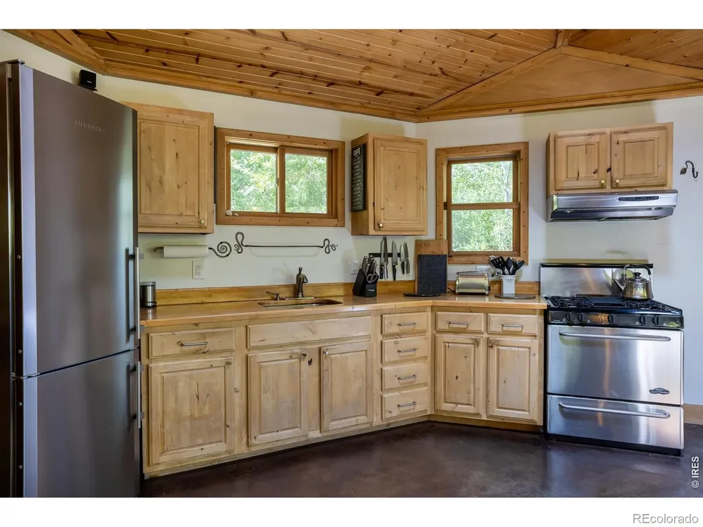 128 Colorado Avenue Paonia CO 81428