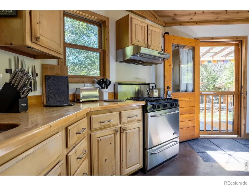 128 Colorado Avenue Paonia CO 81428