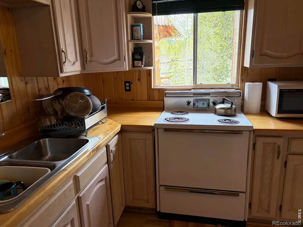 25 Aspen Drive Walden CO 80480