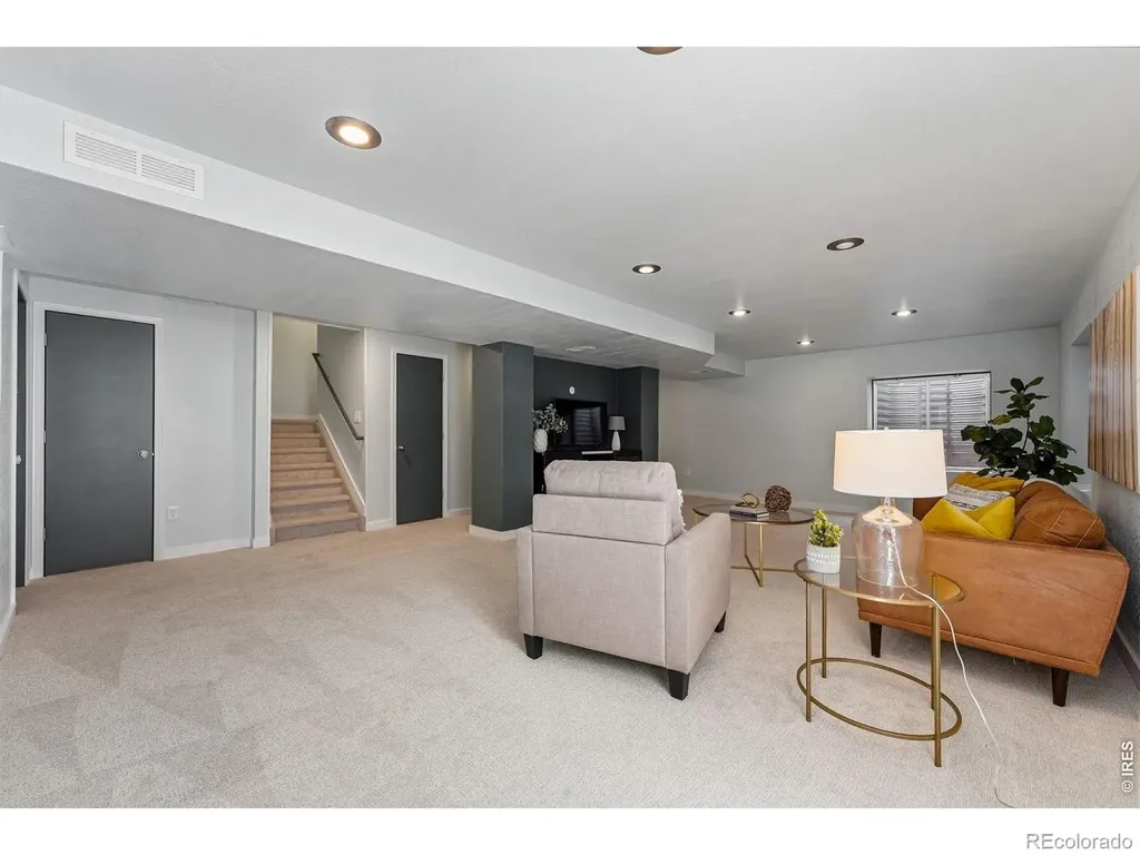 1604 Naples Lane Longmont CO 80503