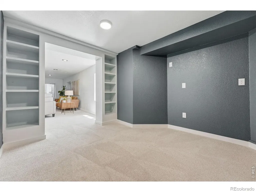 1604 Naples Lane Longmont CO 80503