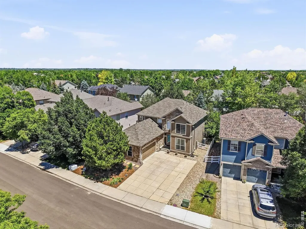 1604 Naples Lane Longmont CO 80503