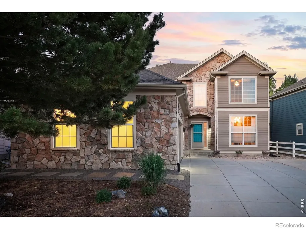 1604 Naples Lane Longmont CO 80503