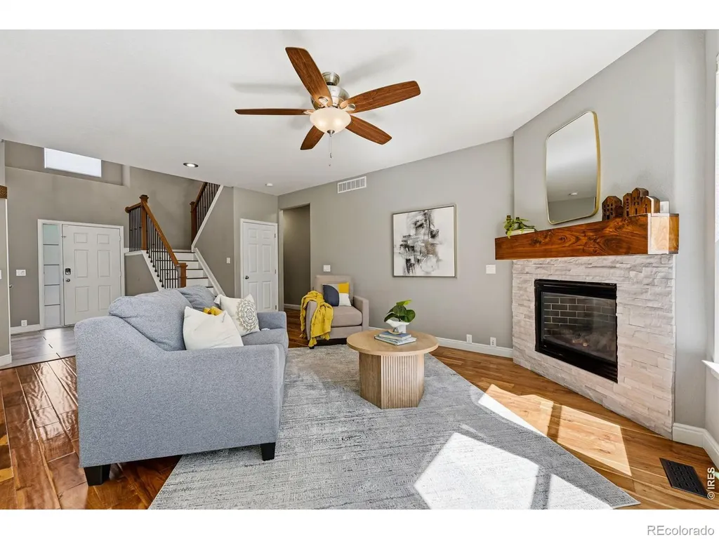 1604 Naples Lane Longmont CO 80503