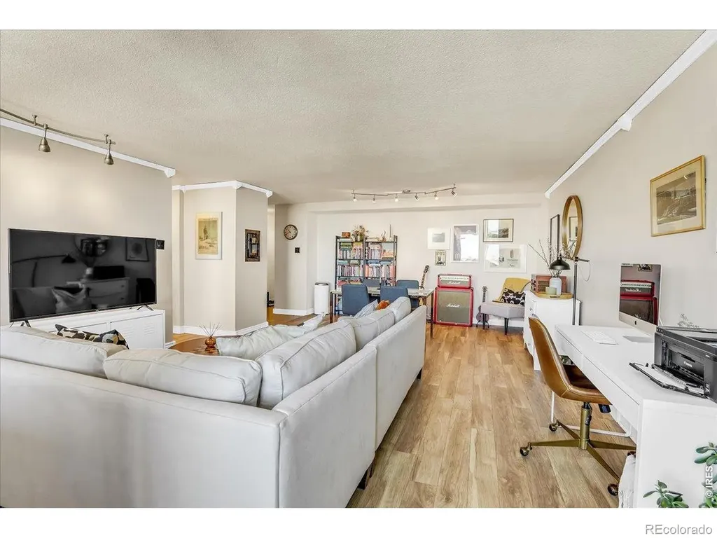 1029 E 8th Avenue Denver CO 80218