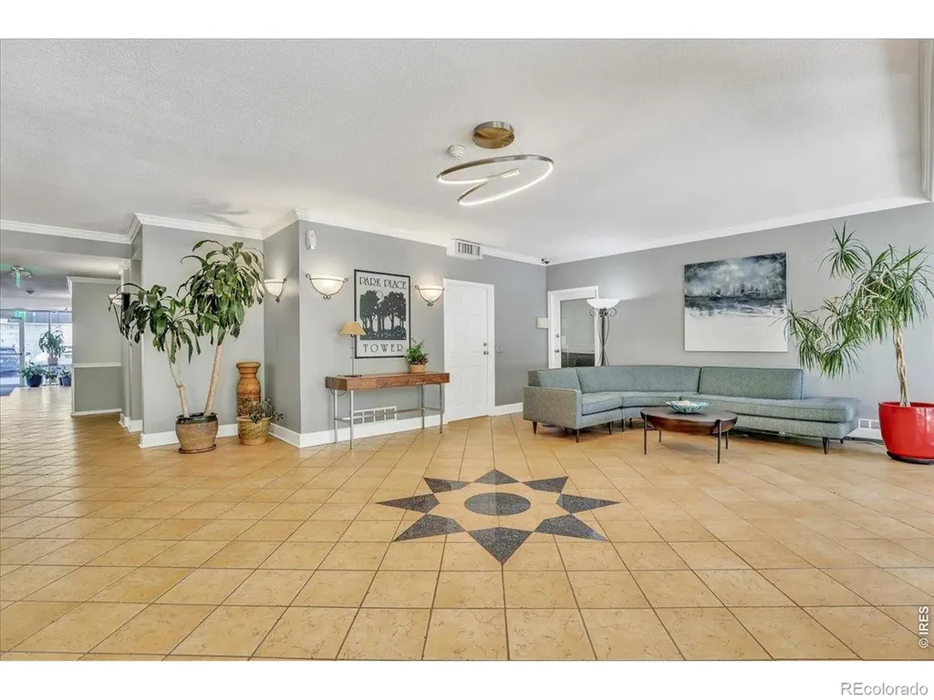 1029 E 8th Avenue Denver CO 80218