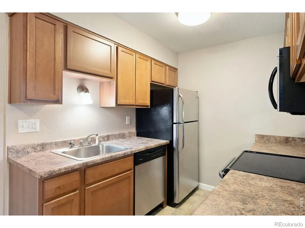 695 Manhattan Drive Boulder CO 80303