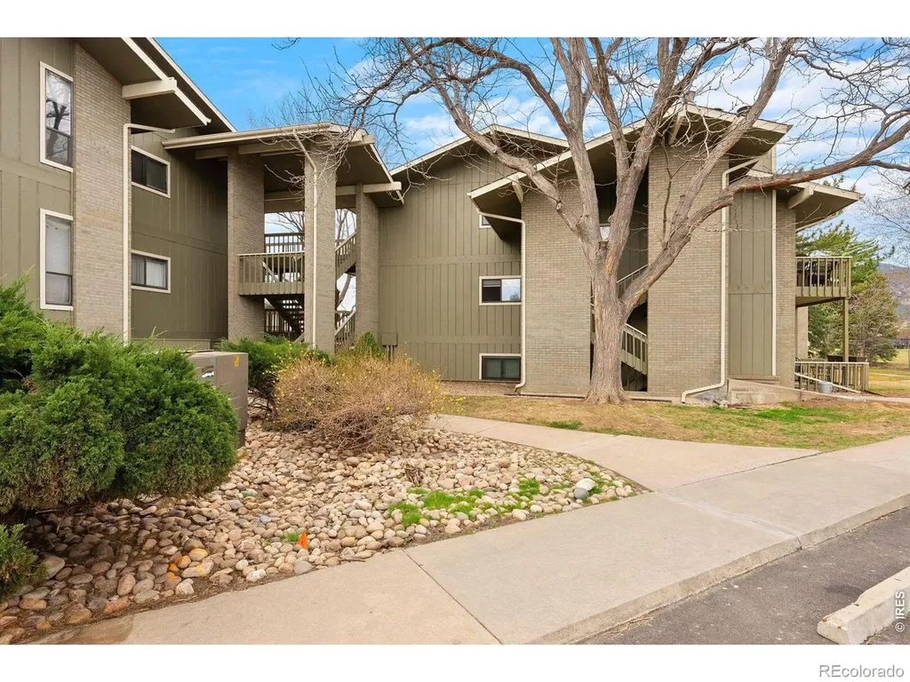 695 Manhattan Drive Boulder CO 80303