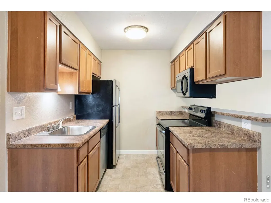 695 Manhattan Drive Boulder CO 80303