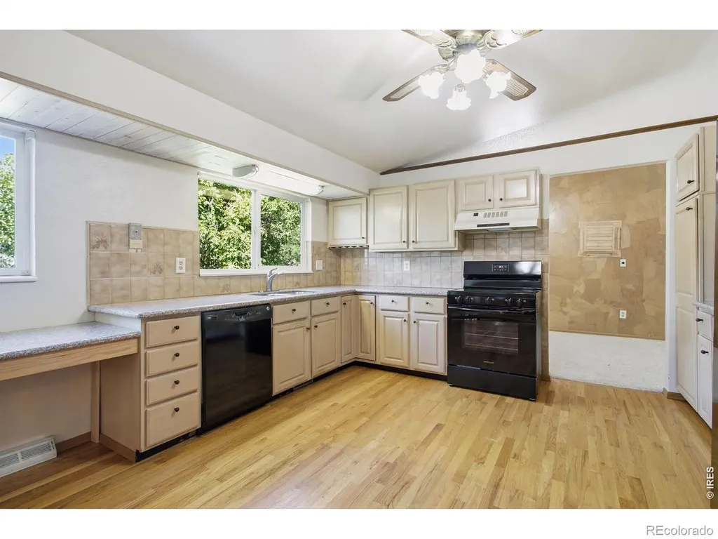 9620 W 105th Place Broomfield CO 80021