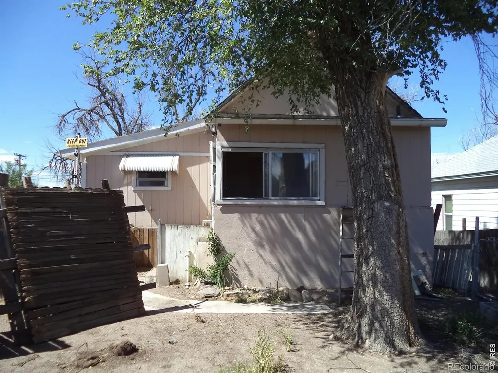 105 12th Street Greeley CO 80631