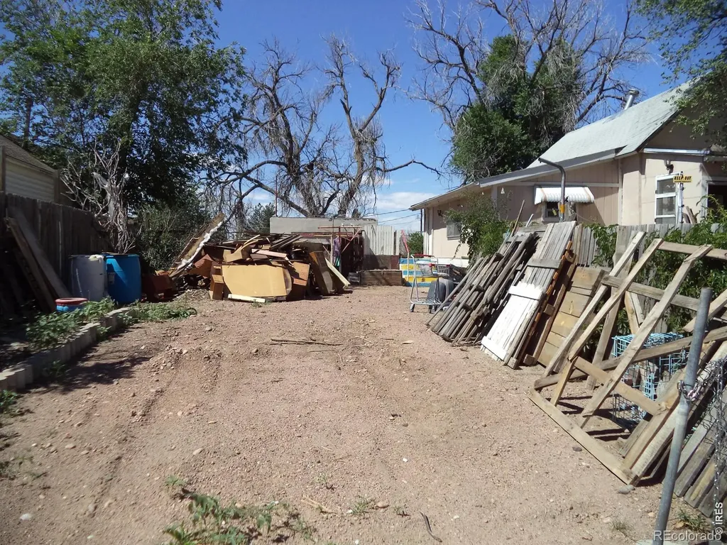 105 12th Street Greeley CO 80631