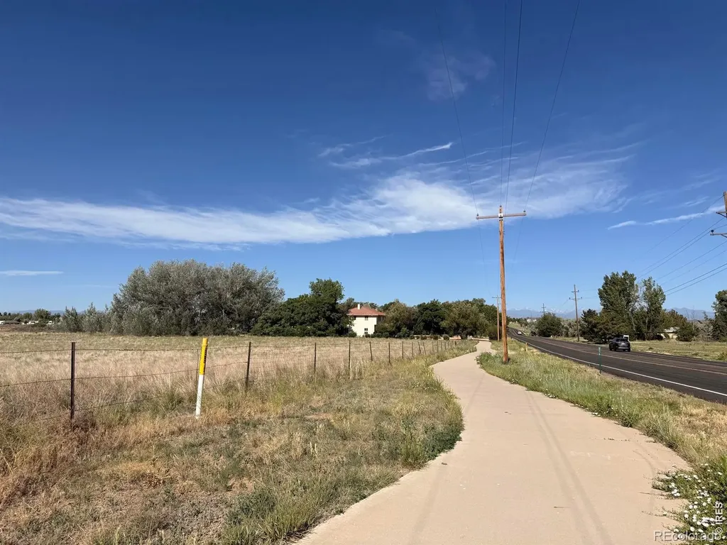 5818 County Road 22 Longmont CO 80504