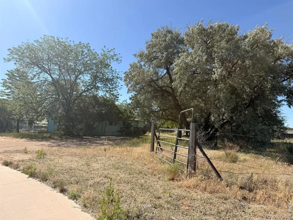 5818 County Road 22 Longmont CO 80504