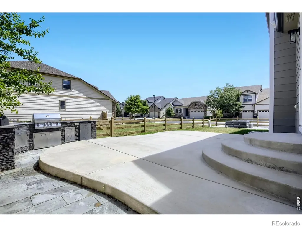 5218 Retreat Circle Longmont CO 80503