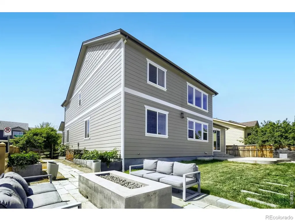 5218 Retreat Circle Longmont CO 80503