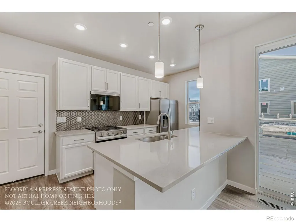1706 W 166th Avenue Broomfield CO 80023
