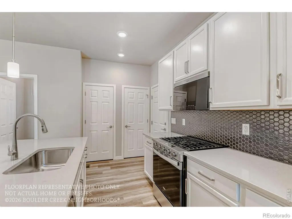 1706 W 166th Avenue Broomfield CO 80023
