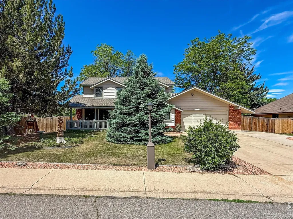 1703 Drake Street Longmont CO 80503