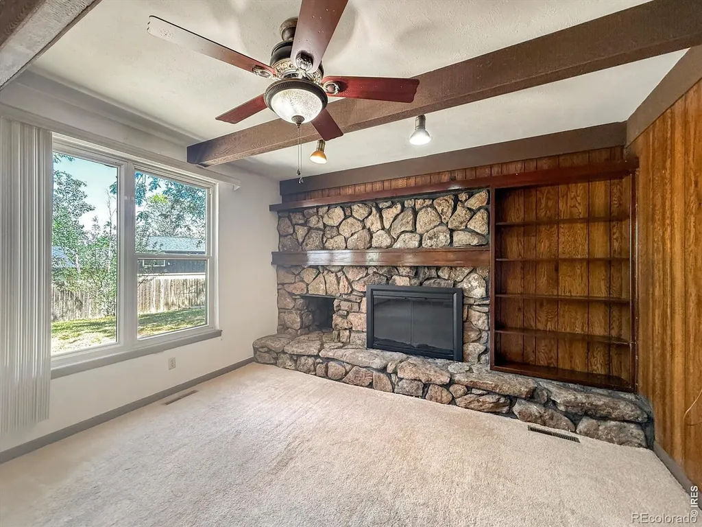 1703 Drake Street Longmont CO 80503